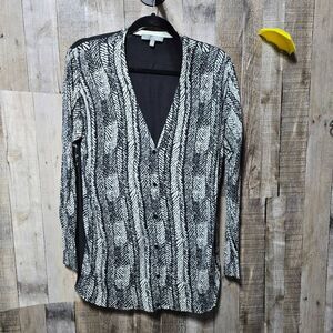 Neiman Marcus The Cashmere Collection Black and White Print Cardigan Cashmere Si